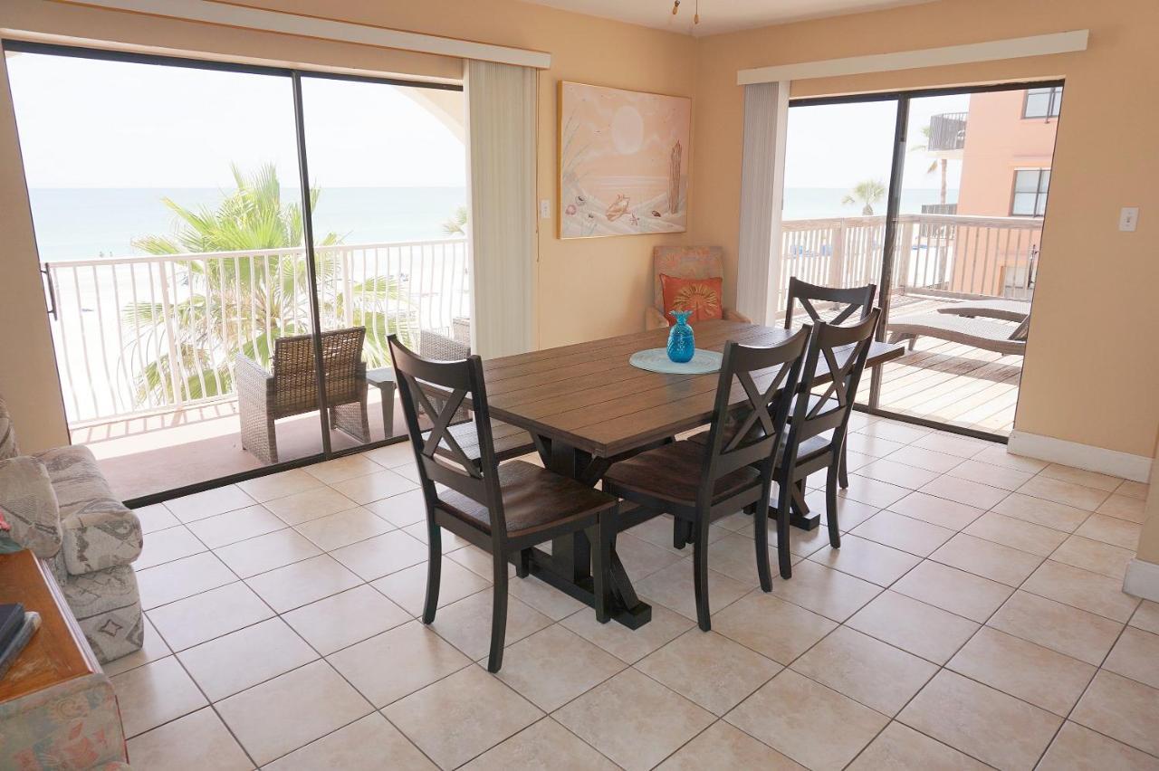 Redington Surf Resort By Travel Resort Services St. Pete Beach Εξωτερικό φωτογραφία