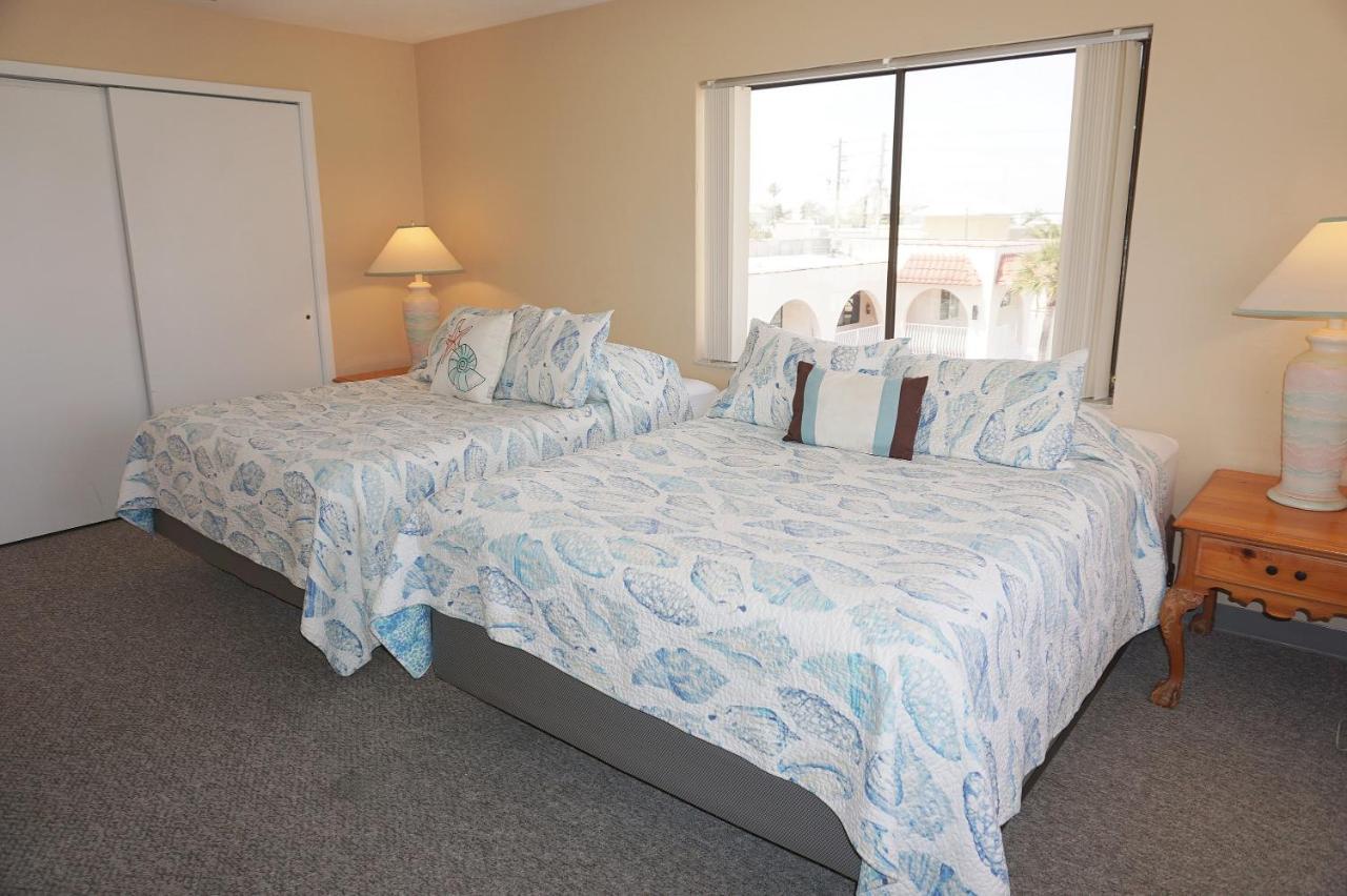 Redington Surf Resort By Travel Resort Services St. Pete Beach Εξωτερικό φωτογραφία