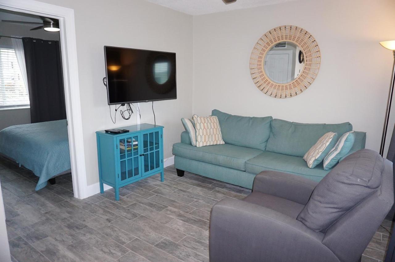 Redington Surf Resort By Travel Resort Services St. Pete Beach Εξωτερικό φωτογραφία