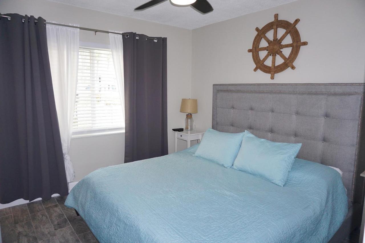 Redington Surf Resort By Travel Resort Services St. Pete Beach Εξωτερικό φωτογραφία